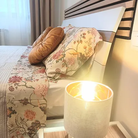 Cristine's House شقة مارينو